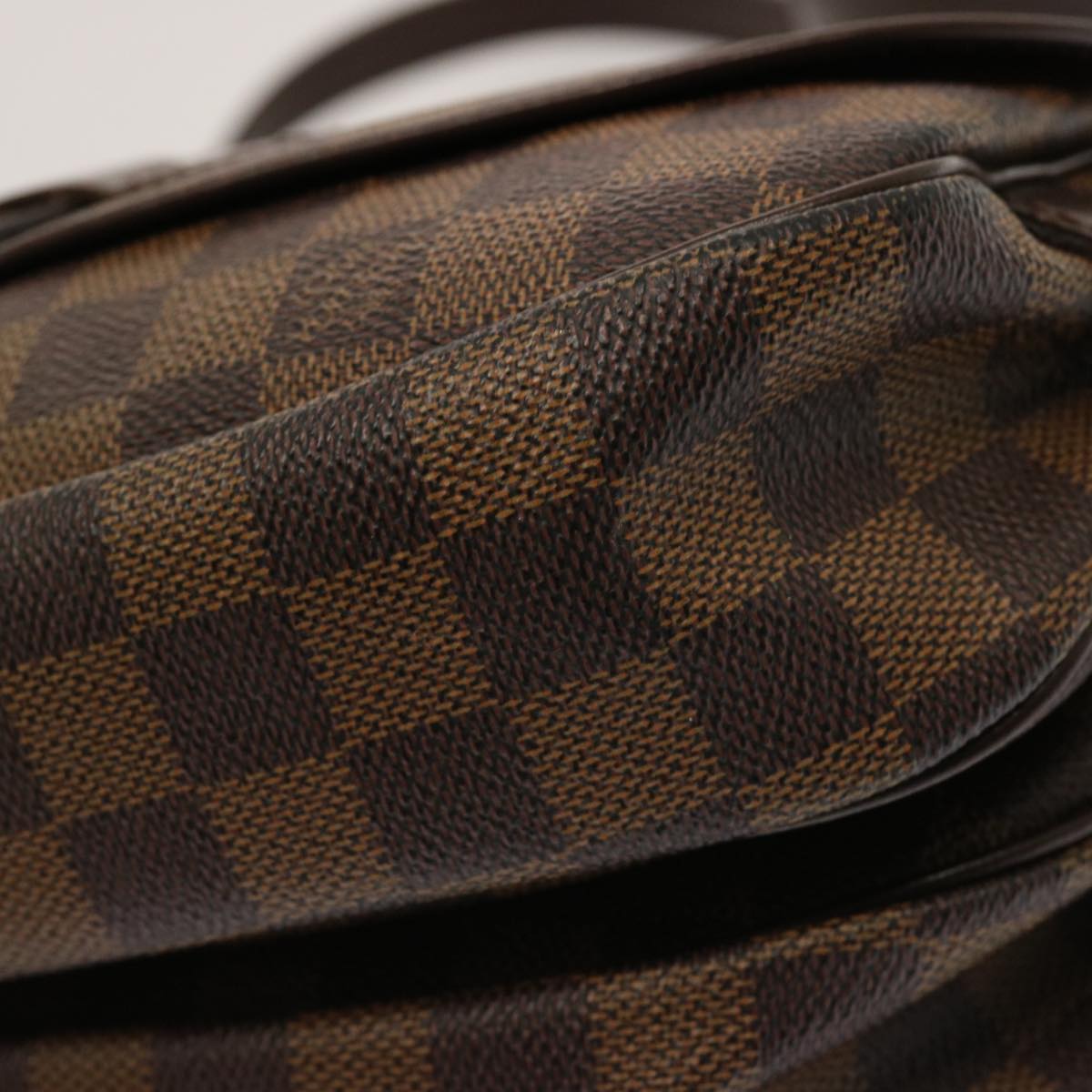 LOUIS VUITTON Damier Ebene Saumur 30 Shoulder Bag N48081 LV Auth ar11752