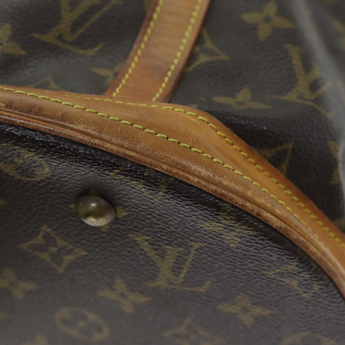 LOUIS VUITTON Monogram Bucket GM Shoulder Bag M42236 LV Auth ar11781B