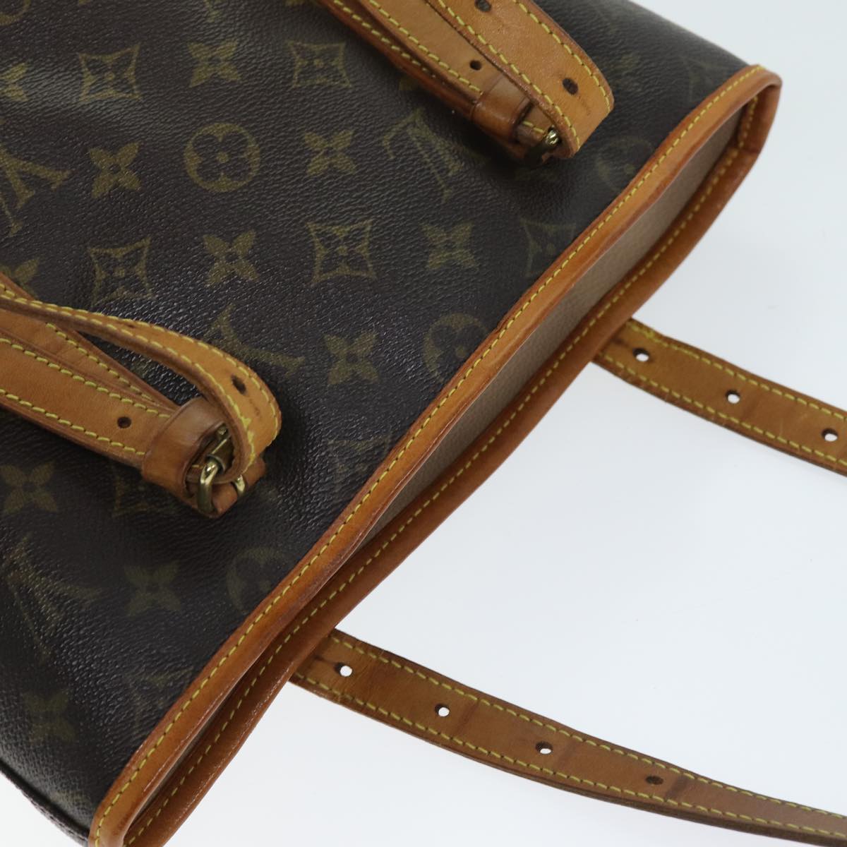 LOUIS VUITTON Monogram Bucket GM Shoulder Bag M42236 LV Auth ar11781B