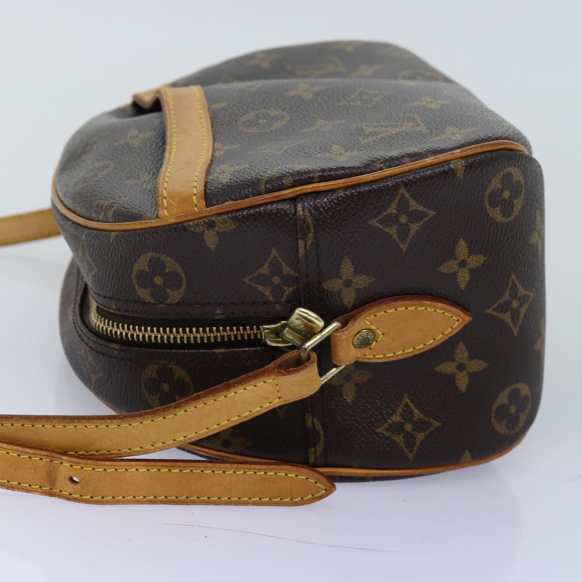 LOUIS VUITTON Monogram Blois Shoulder Bag M51221 LV Auth ar11790B