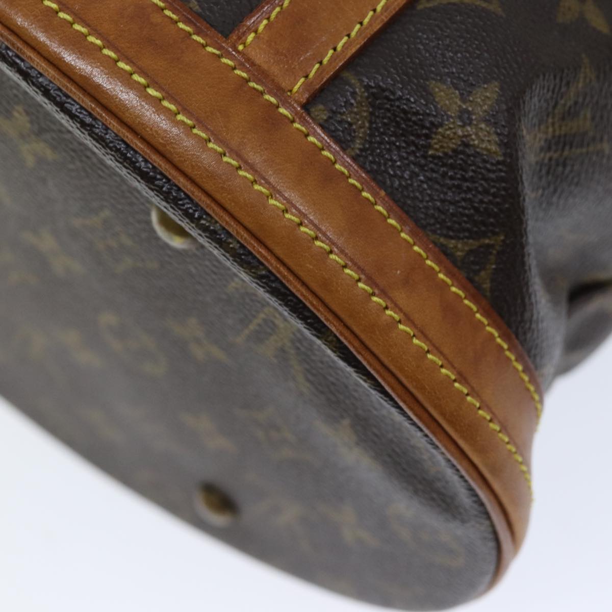 LOUIS VUITTON Monogram Bucket GM Shoulder Bag M42236 LV Auth ar11808B