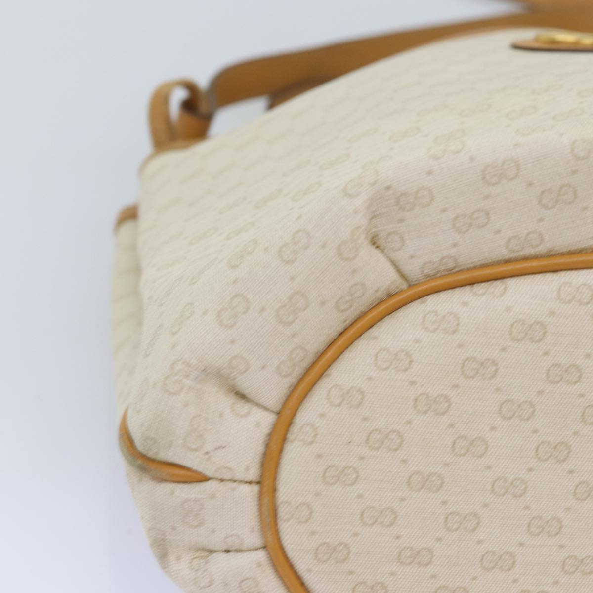 GUCCI Micro GG Supreme Shoulder Bag PVC Beige Auth ar11825