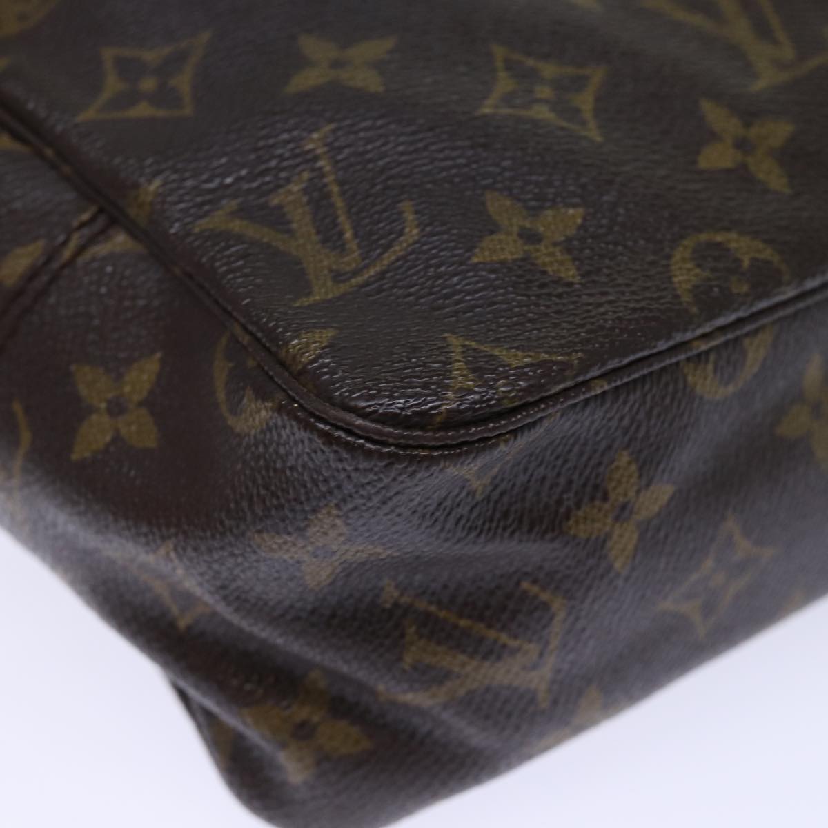 LOUIS VUITTON Monogram Trousse Toilette 28 Clutch Bag M47522 LV Auth ar11833