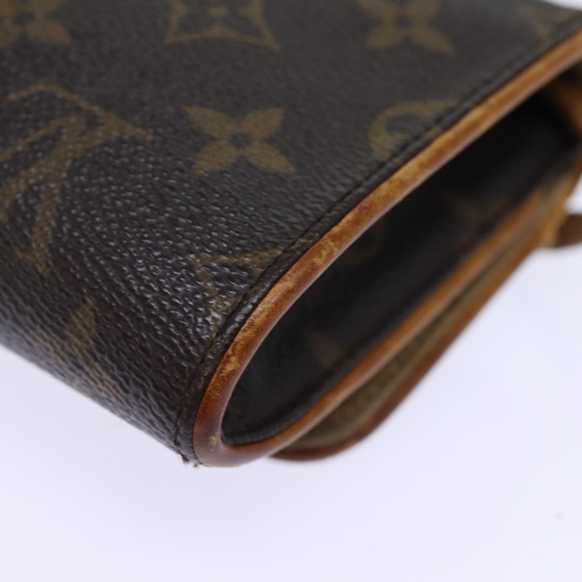 LOUIS VUITTON Monogram Pochette Twin GM Shoulder Bag M51852 LV Auth ar11867