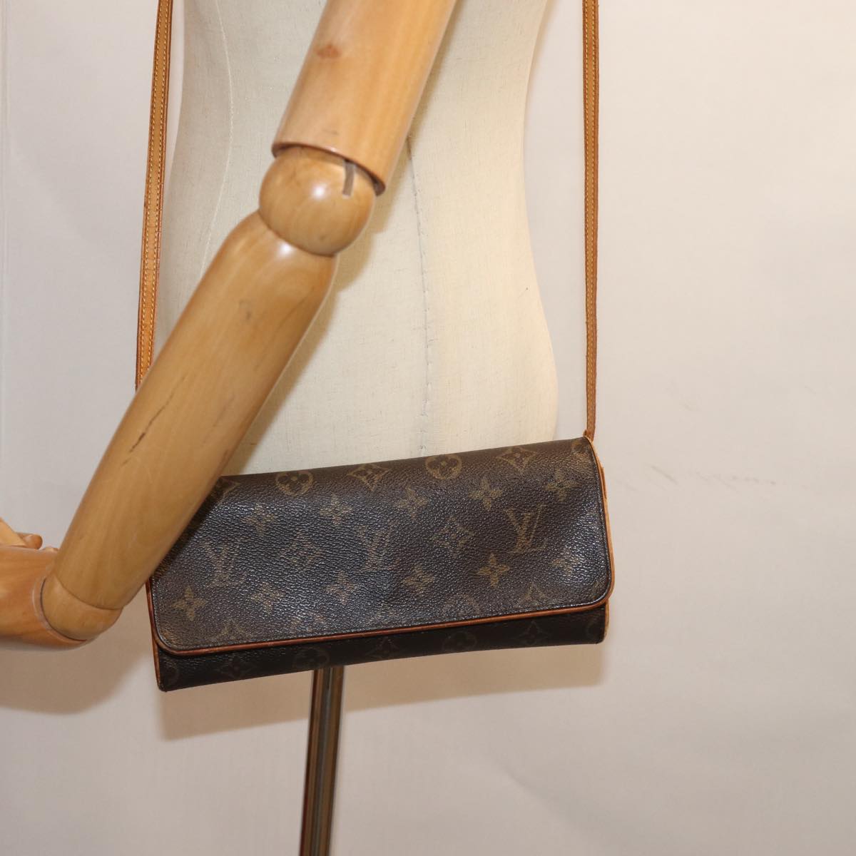 LOUIS VUITTON Monogram Pochette Twin GM Shoulder Bag M51852 LV Auth ar11867