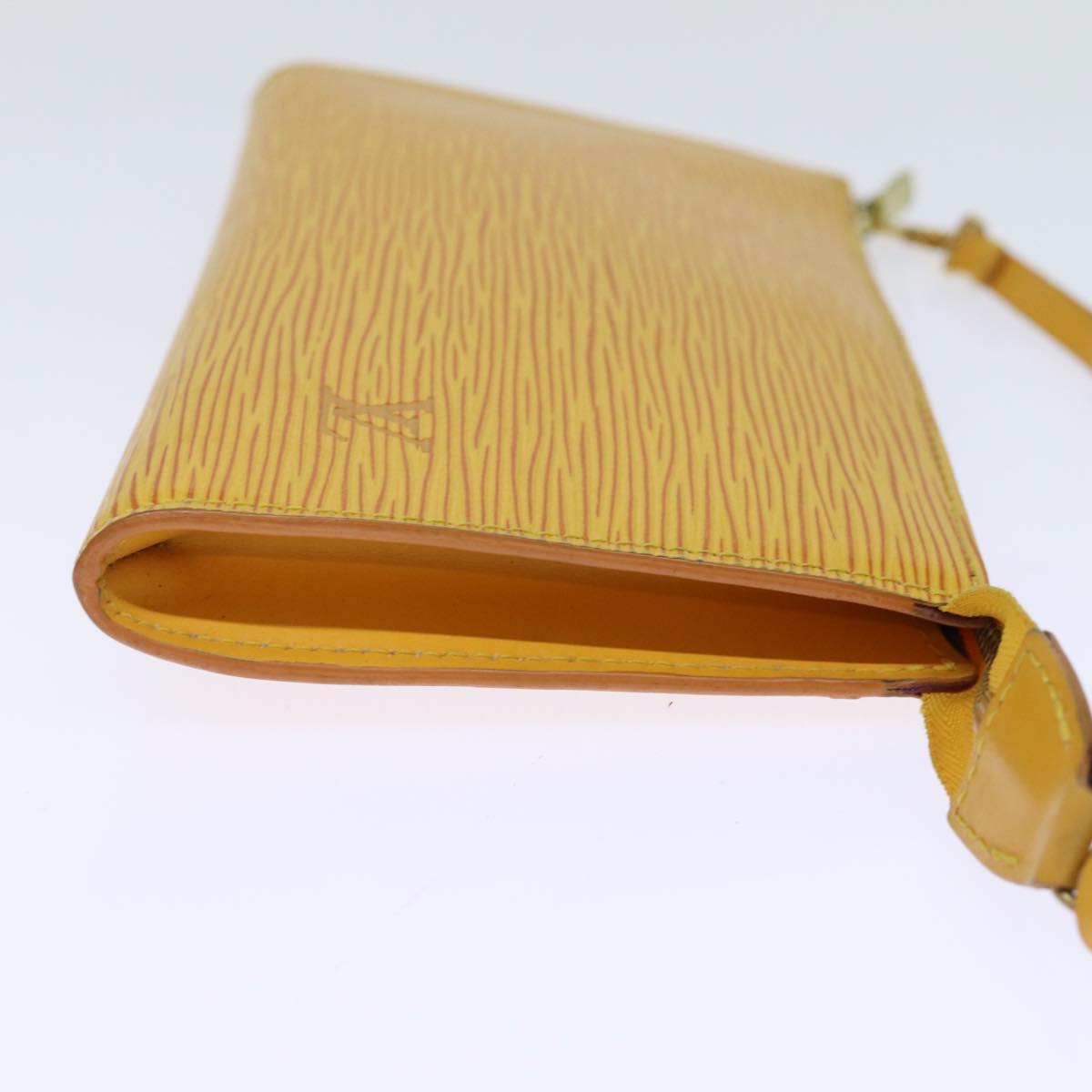 LOUIS VUITTON Epi Pochette Accessoires Pouch Yellow M52989 LV Auth ar11880B