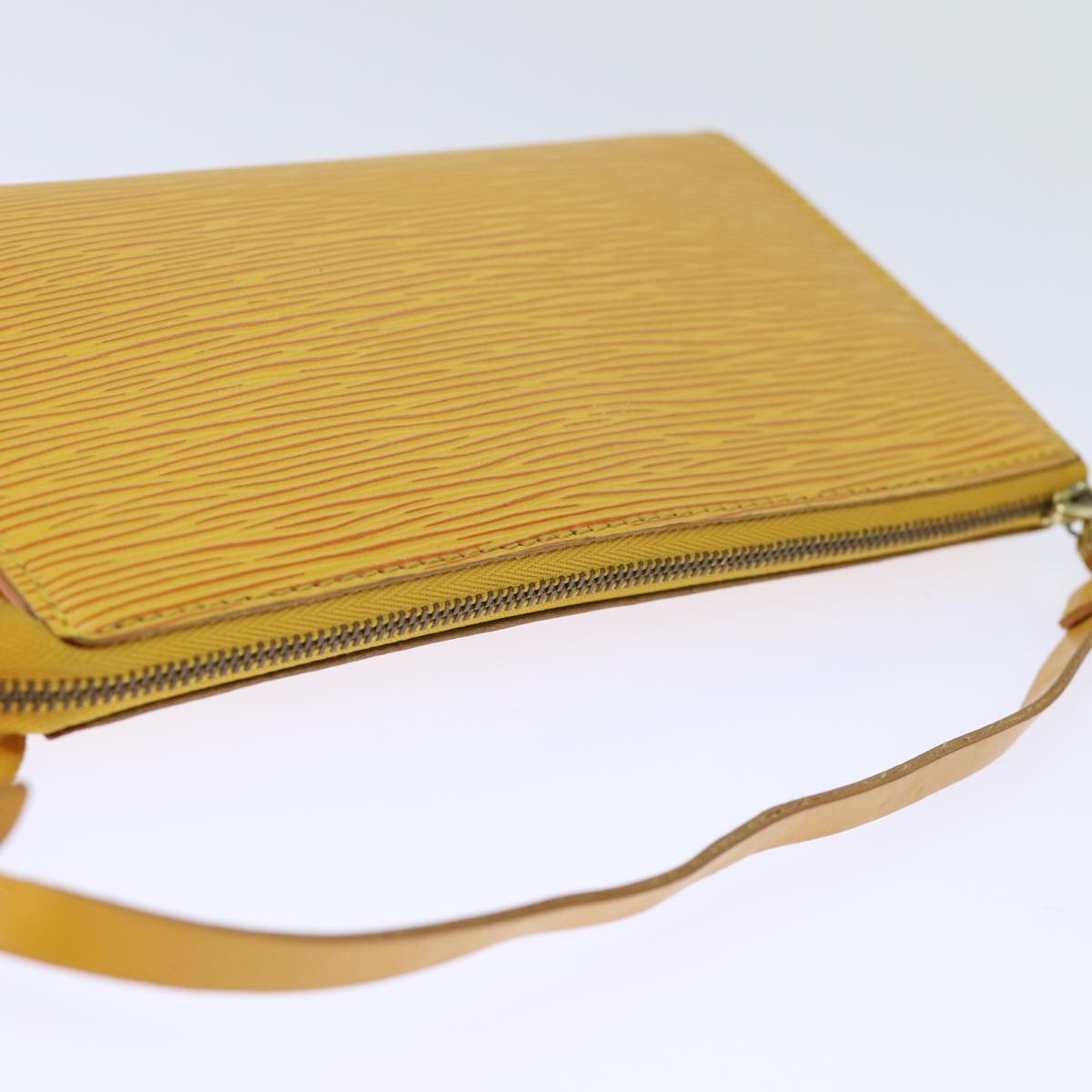 LOUIS VUITTON Epi Pochette Accessoires Pouch Yellow M52989 LV Auth ar11880B