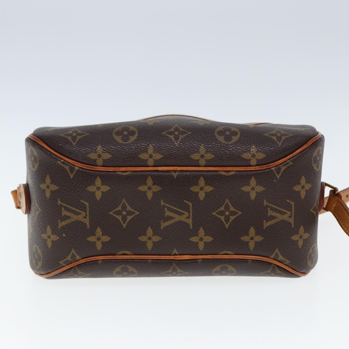 LOUIS VUITTON Monogram Blois Shoulder Bag M51221 LV Auth ar11951B