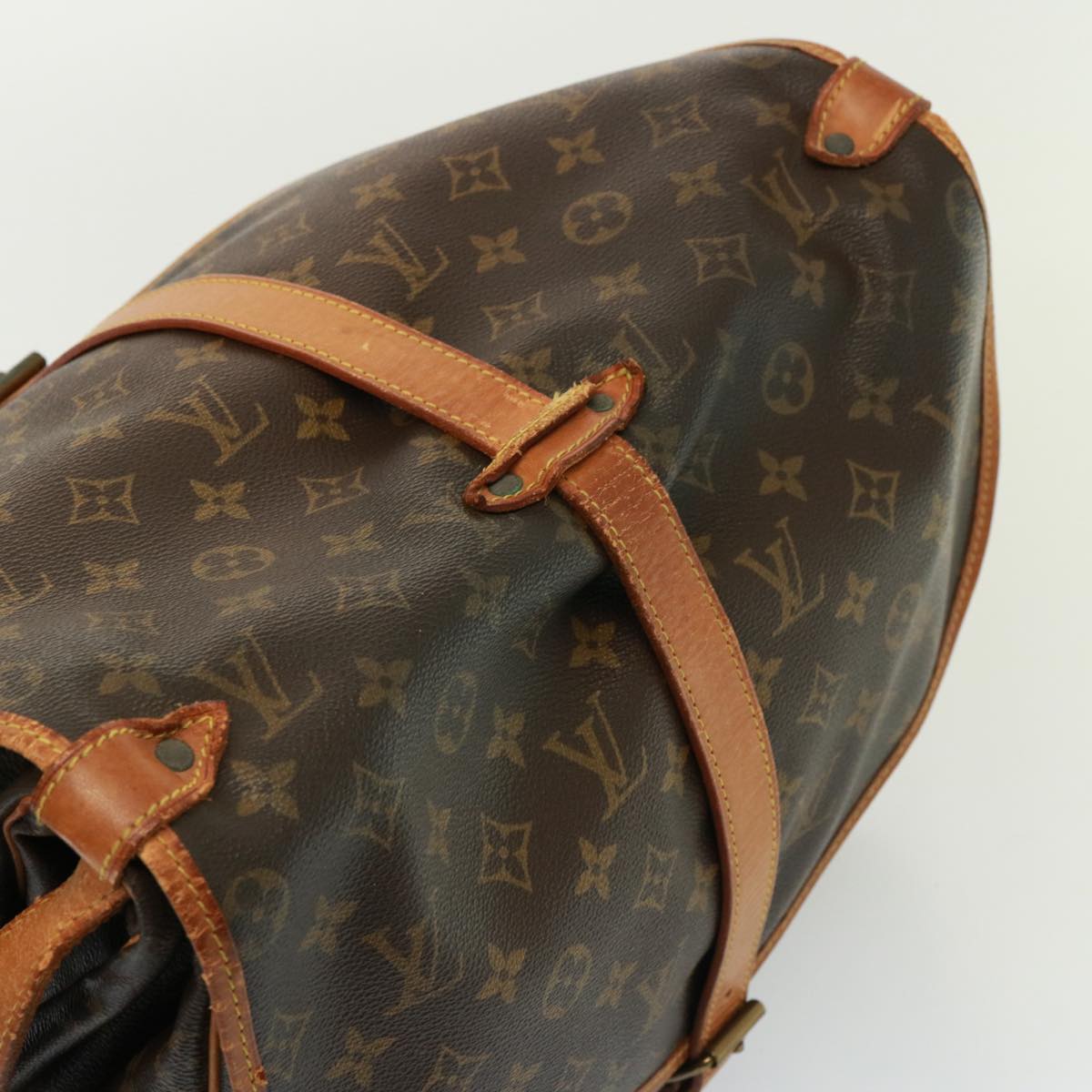 LOUIS VUITTON Monogram Saumur 35 Shoulder Bag M42254 LV Auth ar11953B