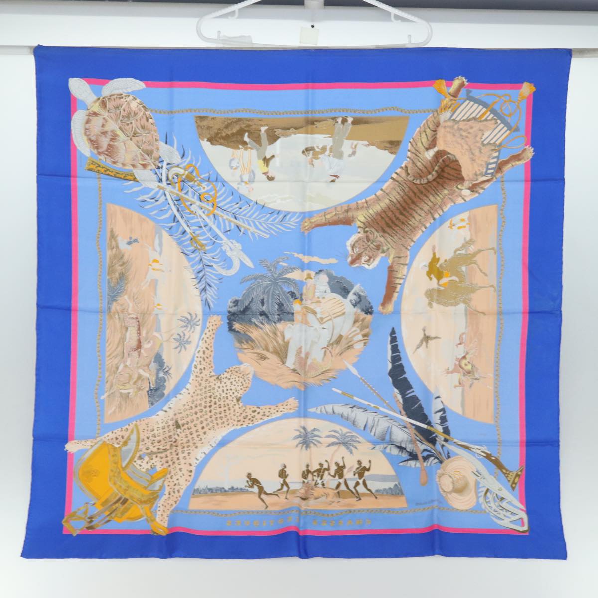 HERMES Carre 90 Scarf CHASSES EXOTIQUES Silk Blue Auth ar11972