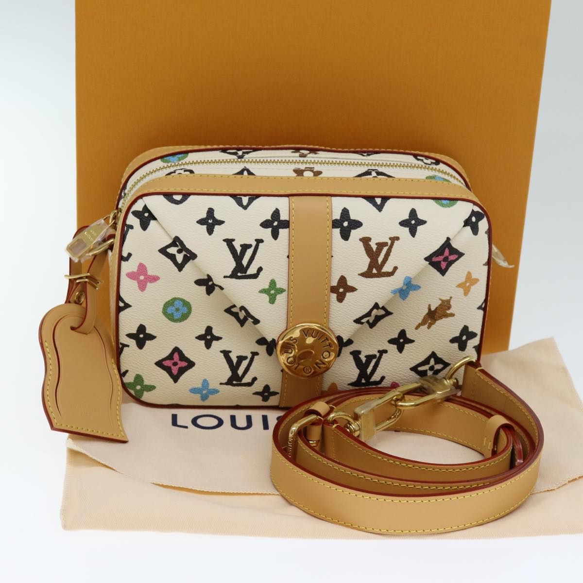 LOUIS VUITTON Craggy Envelope Messenger Isetan Open Only M25408 LV Auth ar12009S