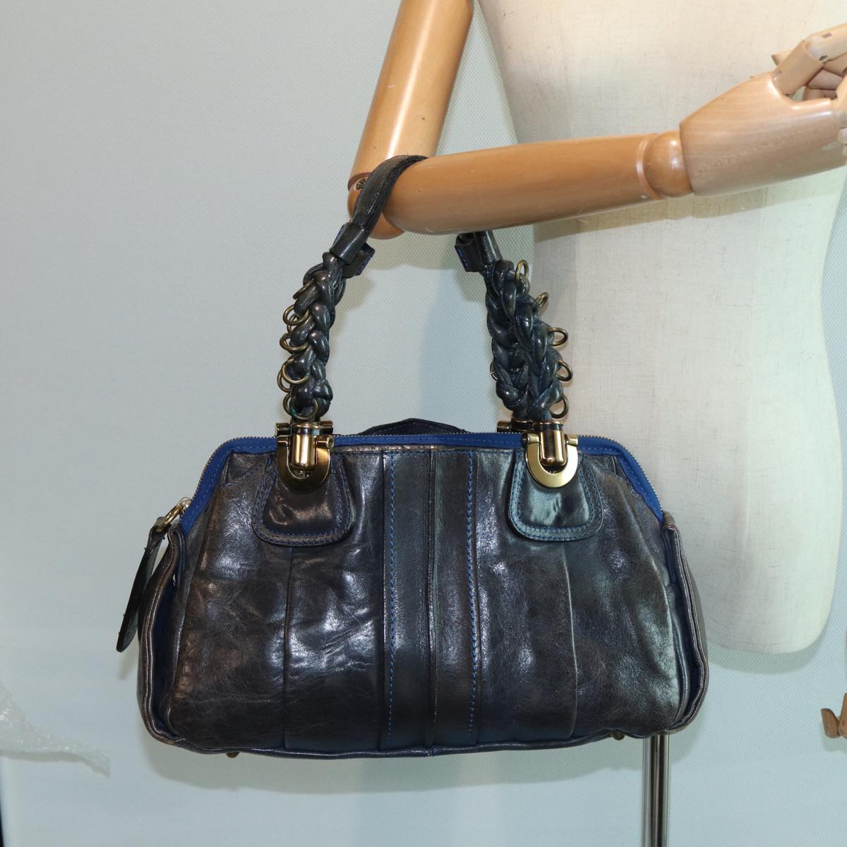 Chloe Hand Bag Leather Navy Auth ar12061