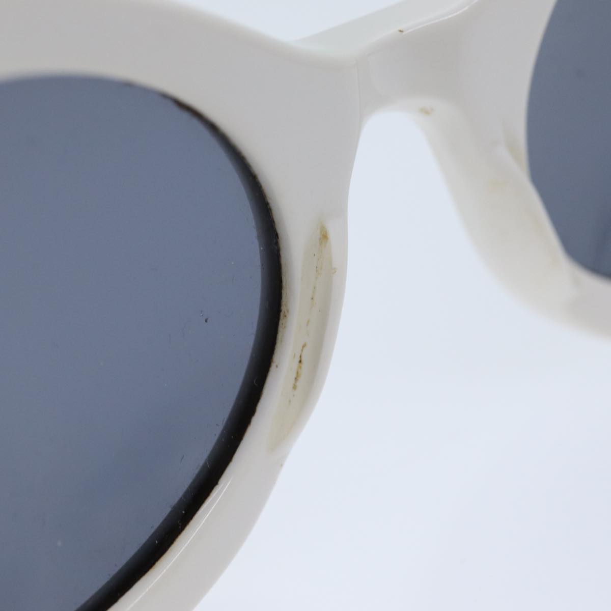 CHANEL Sunglasses plastic White CC Auth ar12069