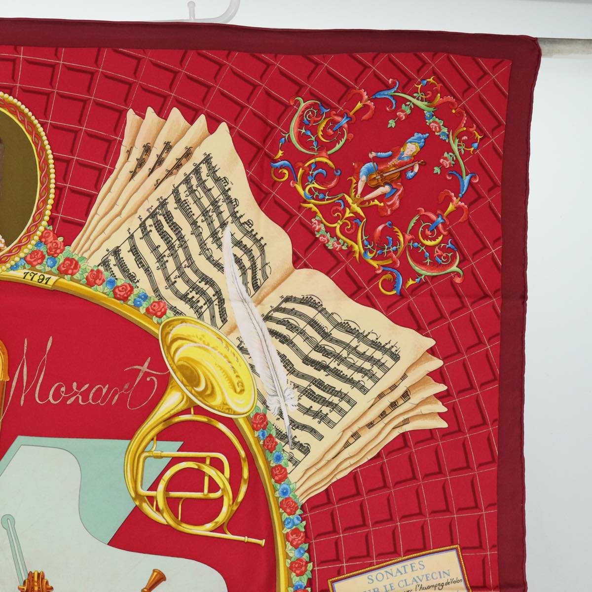 HERMES Carre 90 Scarf Hymn to Mozart Silk Red Auth ar12070