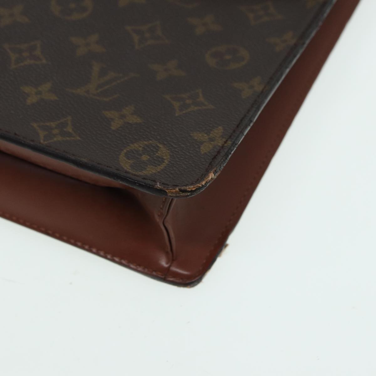 LOUIS VUITTON Monogram Porte Documents Bandouliere Bag M53338 LV Auth ar12103