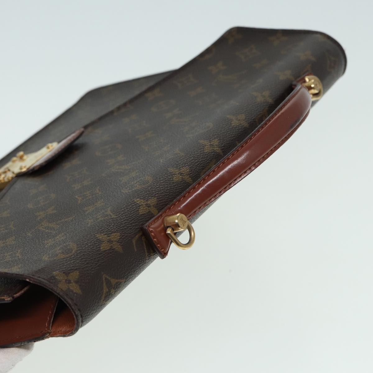 LOUIS VUITTON Monogram Porte Documents Bandouliere Bag M53338 LV Auth ar12103