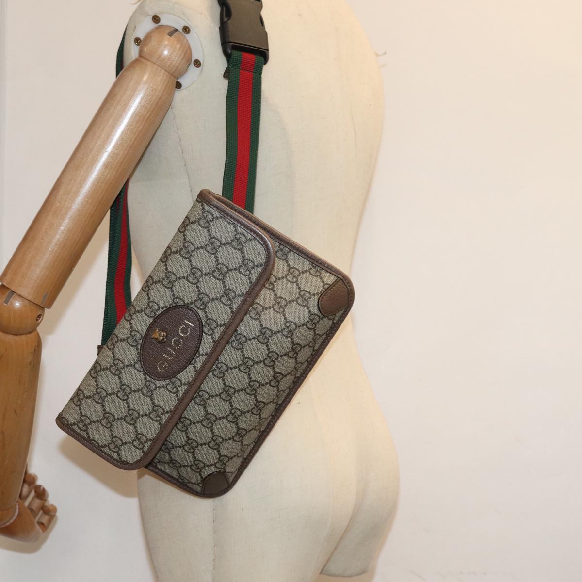 GUCCI GG Supreme Web Sherry Line Waist bag Neo Vintage Beige 493930 Auth ar12117