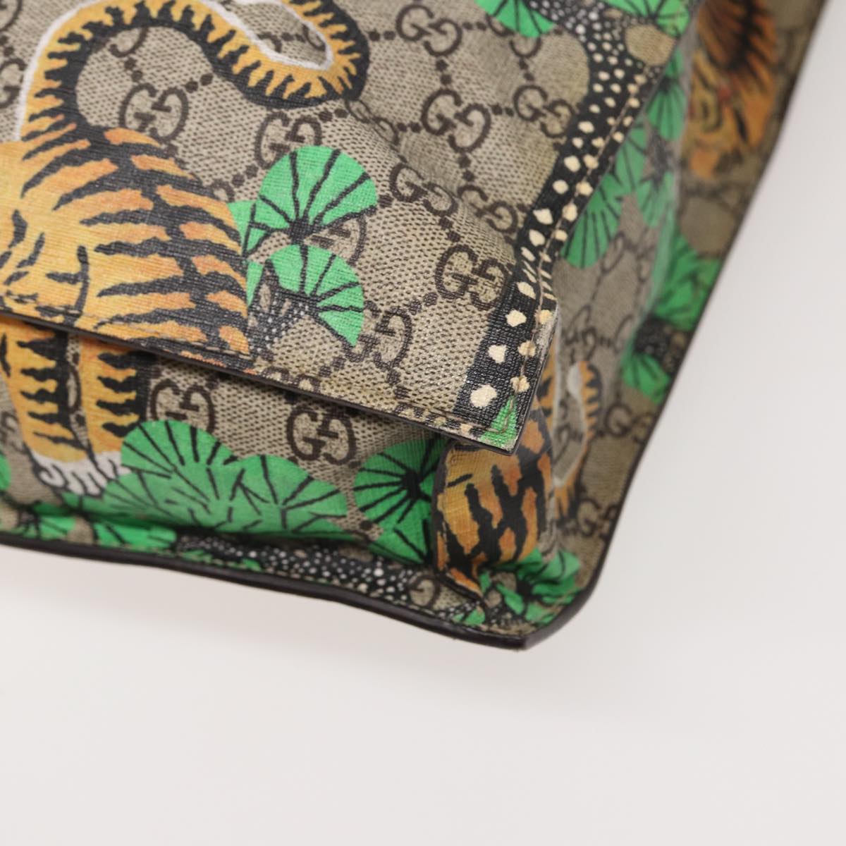 GUCCI GG Canvas Bengal Tiger Tote Bag PVC 2way Beige Green yellow Auth ar12133A