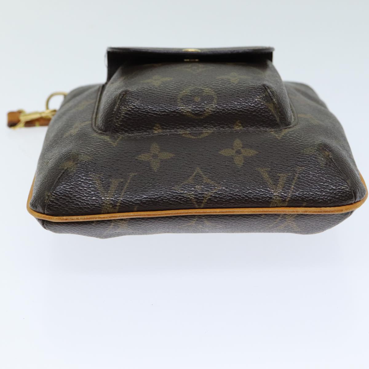 LOUIS VUITTON Monogram Partition Pouch M51901 LV Auth ar12155