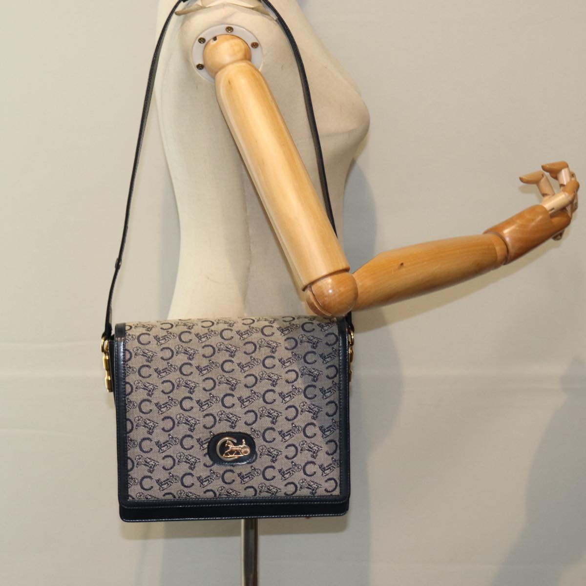 CELINE C Sulky Shoulder Bag Canvas Navy Auth ar12162