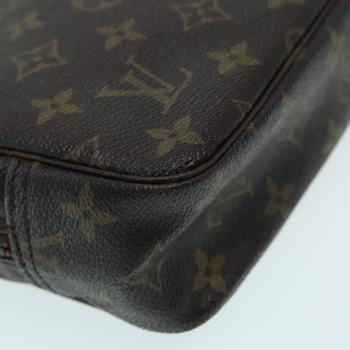 LOUIS VUITTON Monogram Trousse Toilette 23 Clutch Bag M47524 LV Auth ar12174