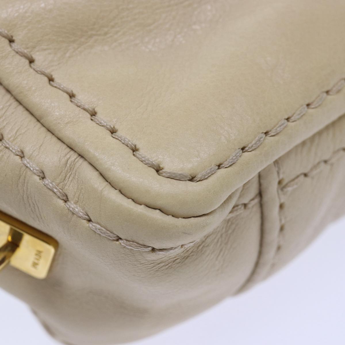 PRADA Chain Shoulder Bag Leather Beige Auth ar12197