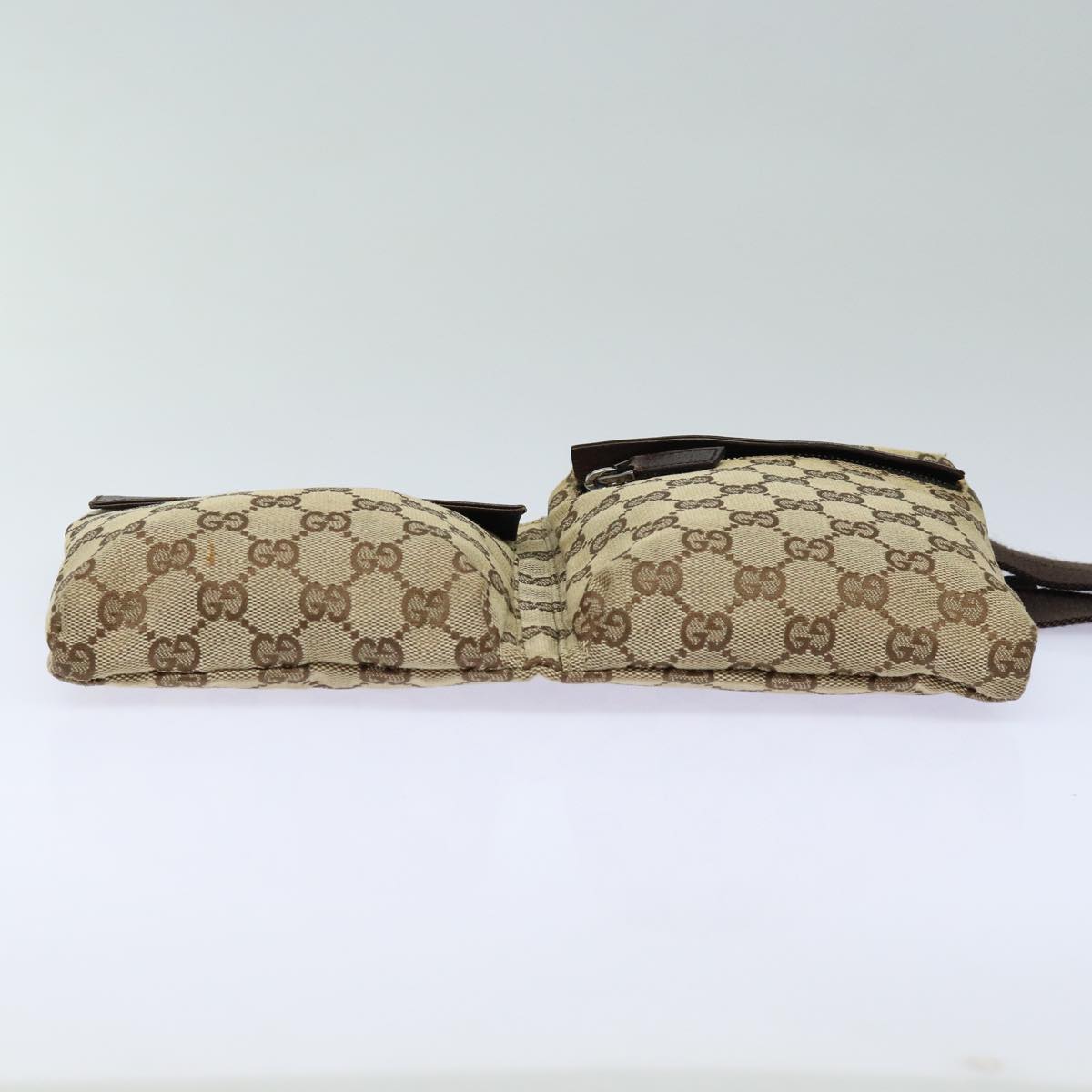 GUCCI GG Canvas Waist bag Beige Auth ar12216