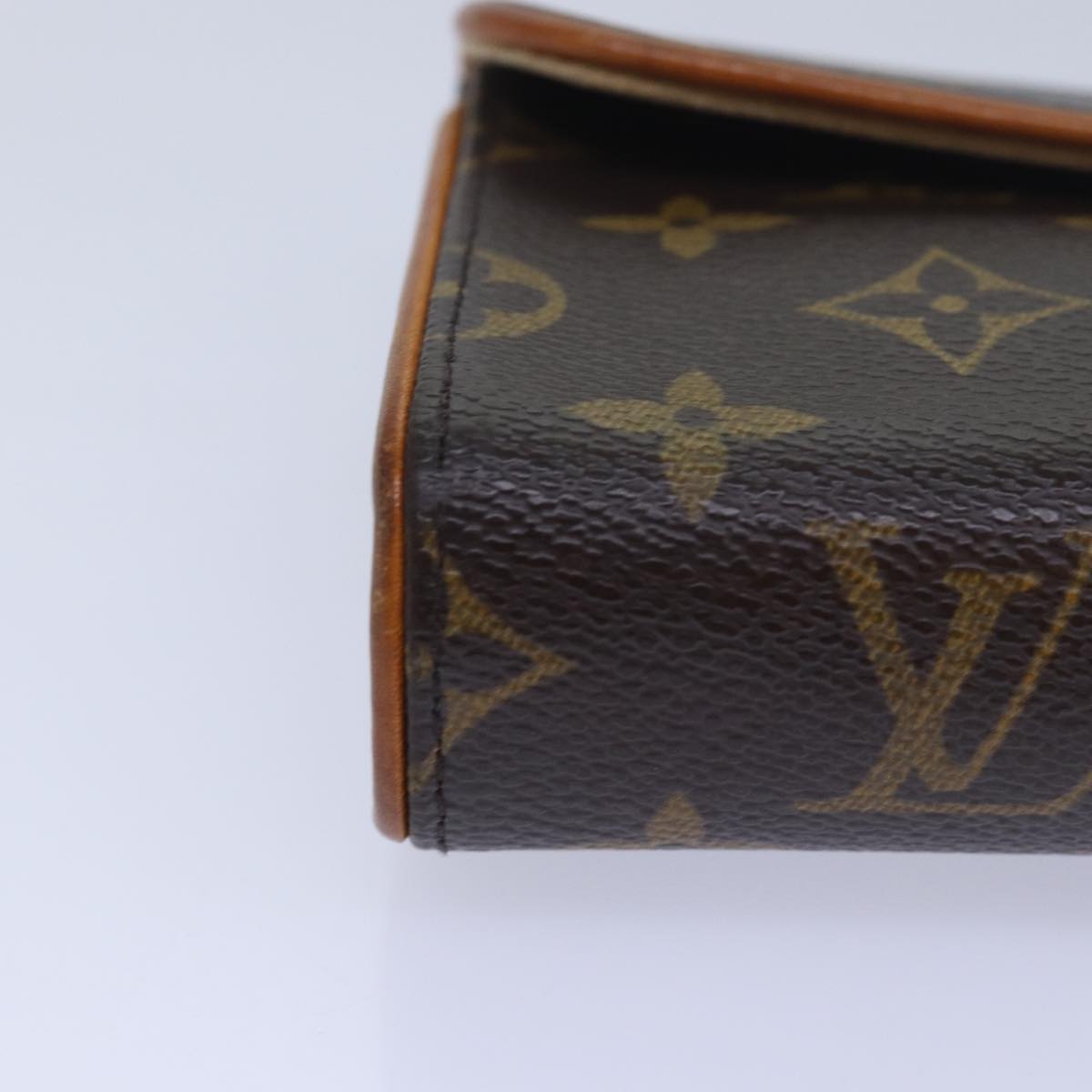 LOUIS VUITTON Monogram Pochette Florentine Waist bag M51855 LV Auth ar12247