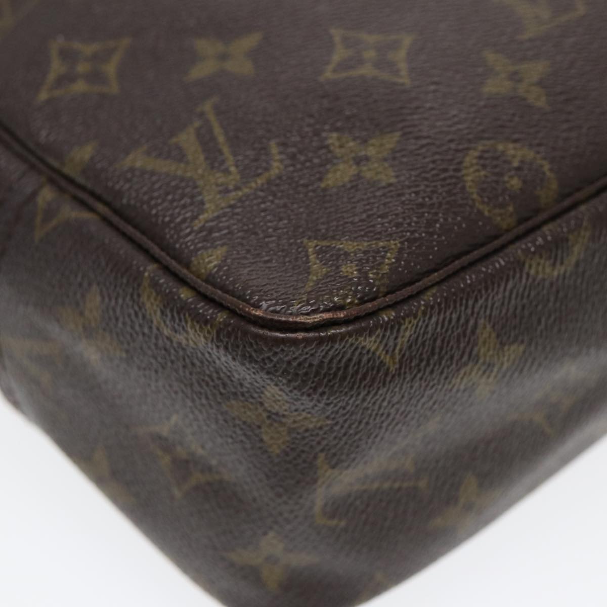 LOUIS VUITTON Monogram Trousse Toilette 28 Clutch Bag M47522 LV Auth ar12324