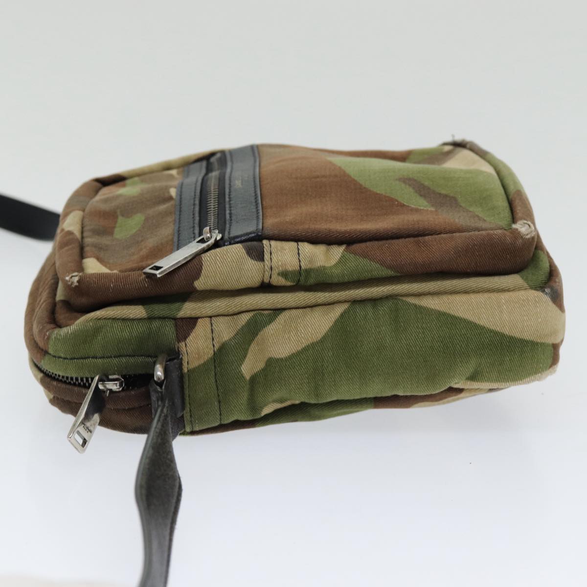 SAINT LAURENT Camouflage Shoulder Bag Canvas Khaki Silver Auth ar12331