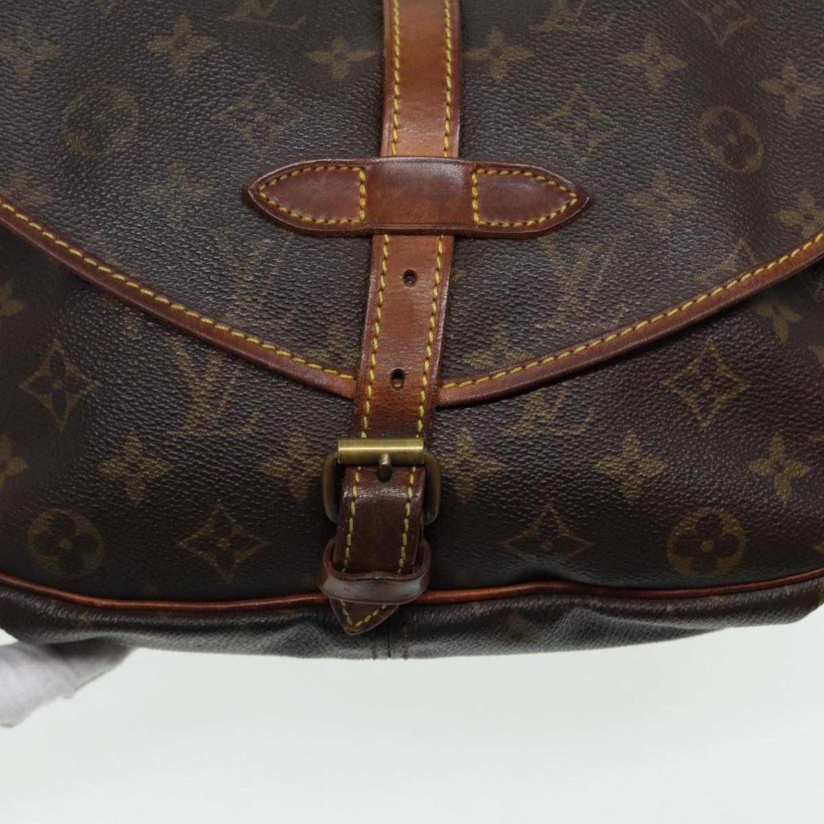 LOUIS VUITTON Monogram Saumur 30 Shoulder Bag M42256 LV Auth ar12348