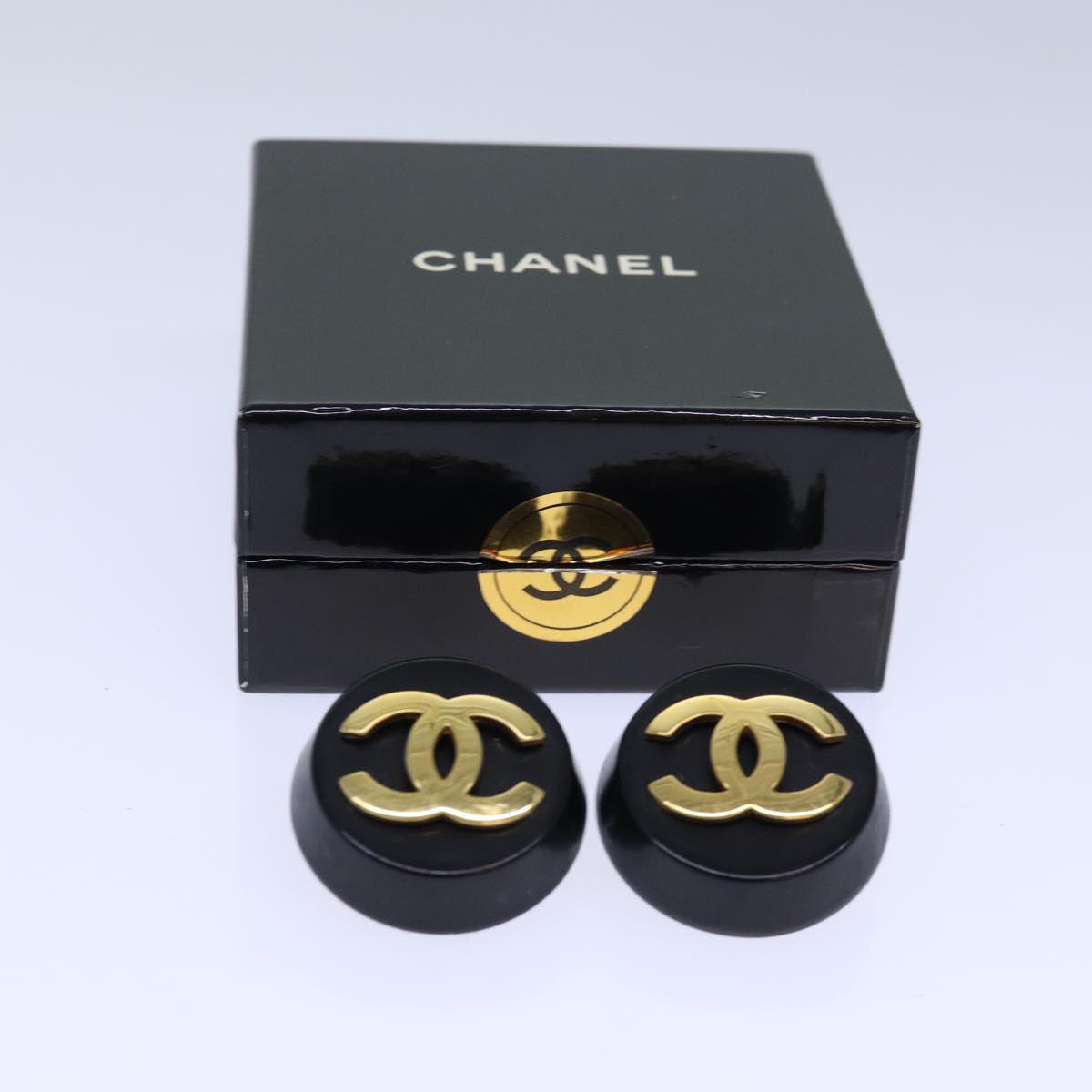 CHANEL COCO Mark Earring metal Gold CC Auth ar12351