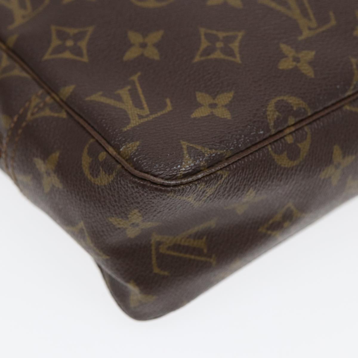 LOUIS VUITTON Monogram Trousse Toilette 28 Clutch Bag M47522 LV Auth ar12380