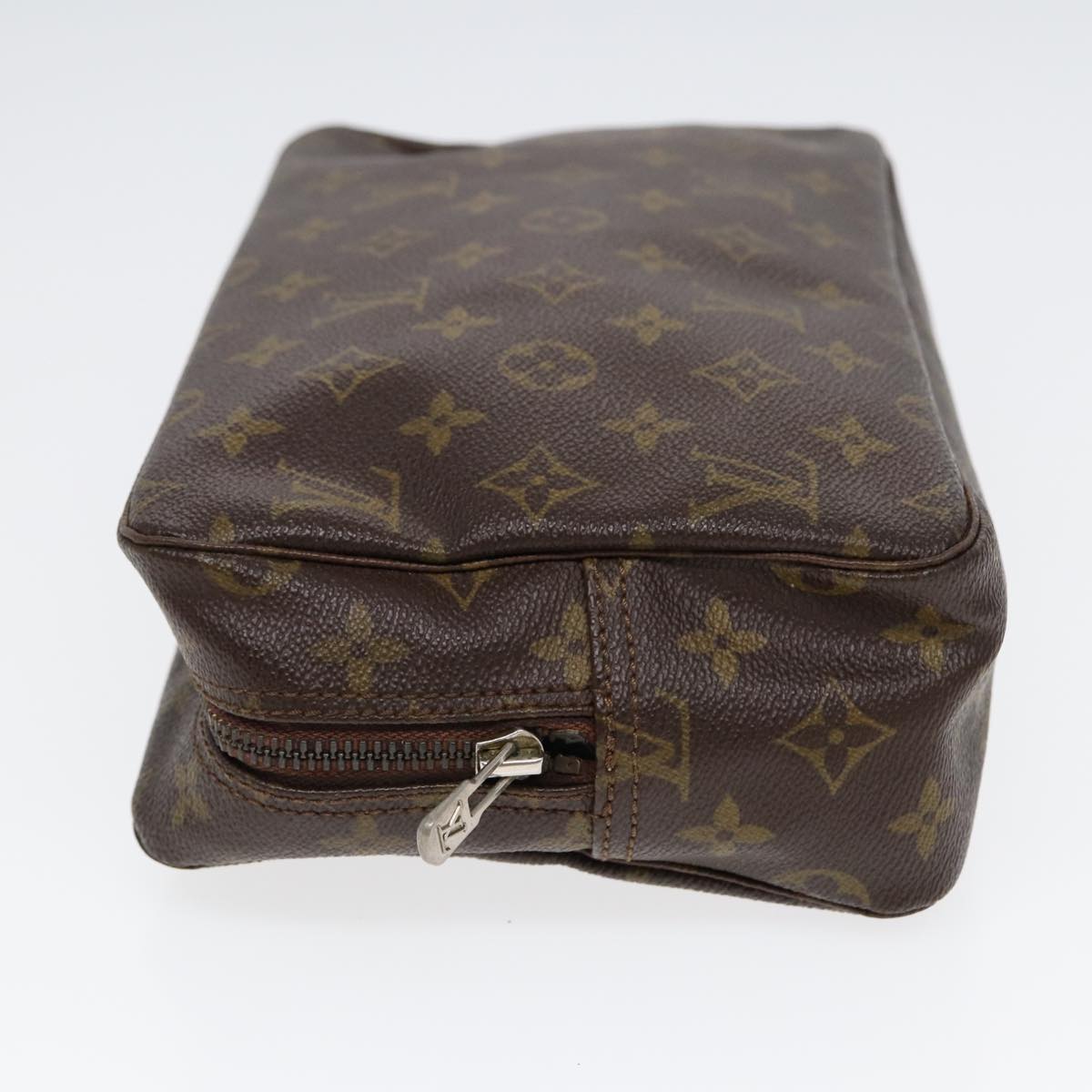 LOUIS VUITTON Monogram Trousse Toilette 28 Clutch Bag M47522 LV Auth ar12380