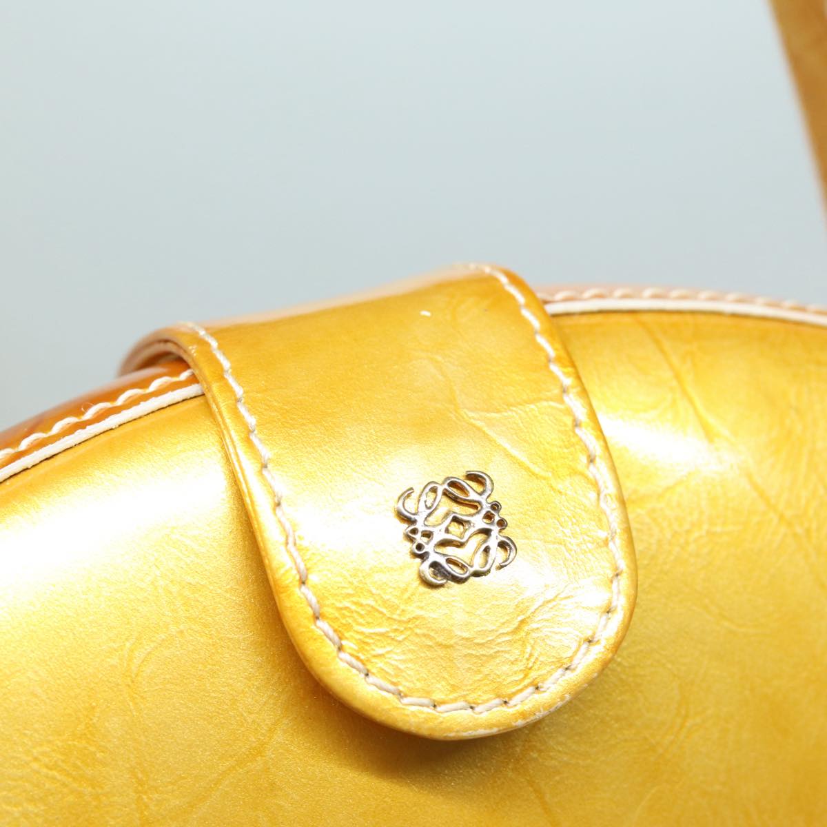 LOEWE Hand Bag Enamel Yellow Gold Auth ar12404