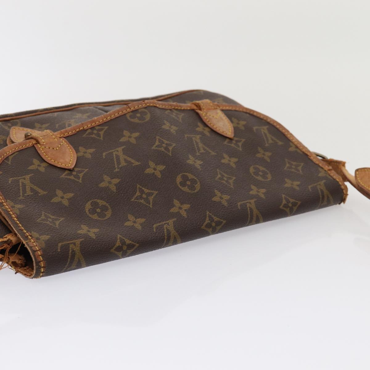 LOUIS VUITTON Monogram Gibeciere MM Shoulder Bag M42247 LV Auth ar12433