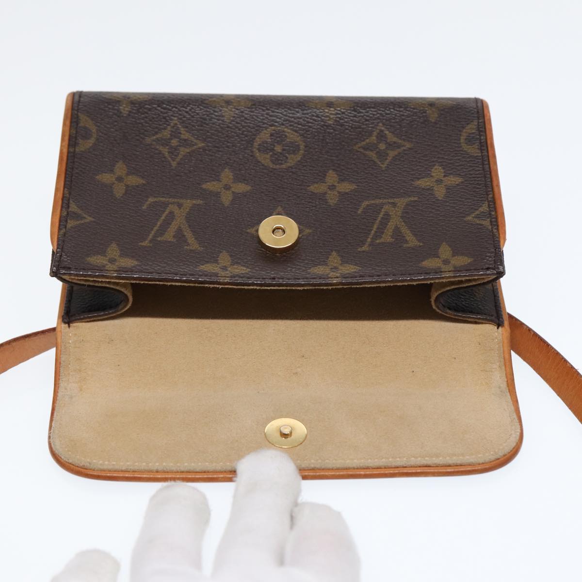 LOUIS VUITTON Monogram Pochette Florentine Waist bag M51855 LV Auth ar12499