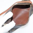 LOUIS VUITTON Monogram Papillon Pouch LV Auth ar12627-11