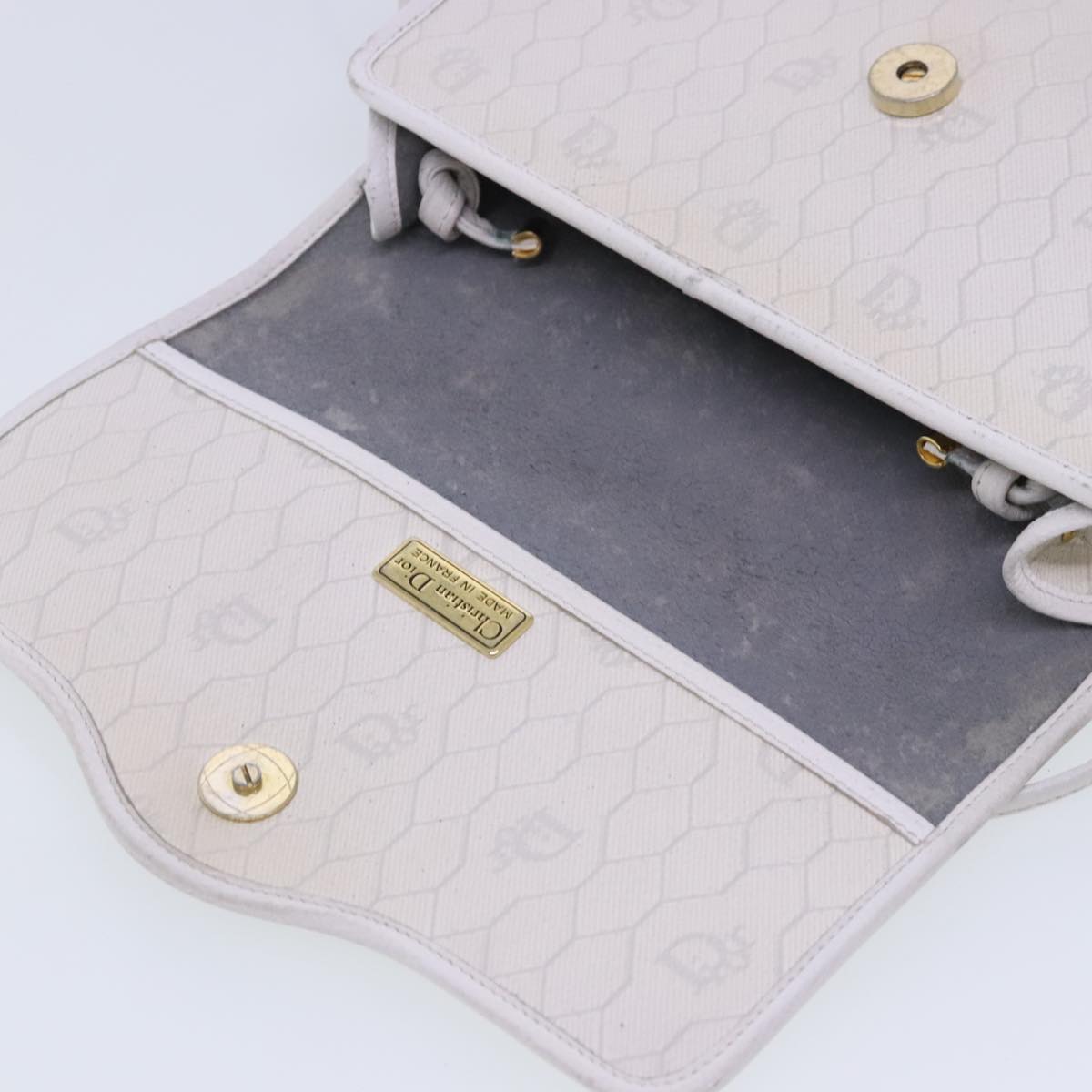 Christian Dior Honeycomb Canvas Shoulder Bag PVC Leather White Gold Auth ar12676