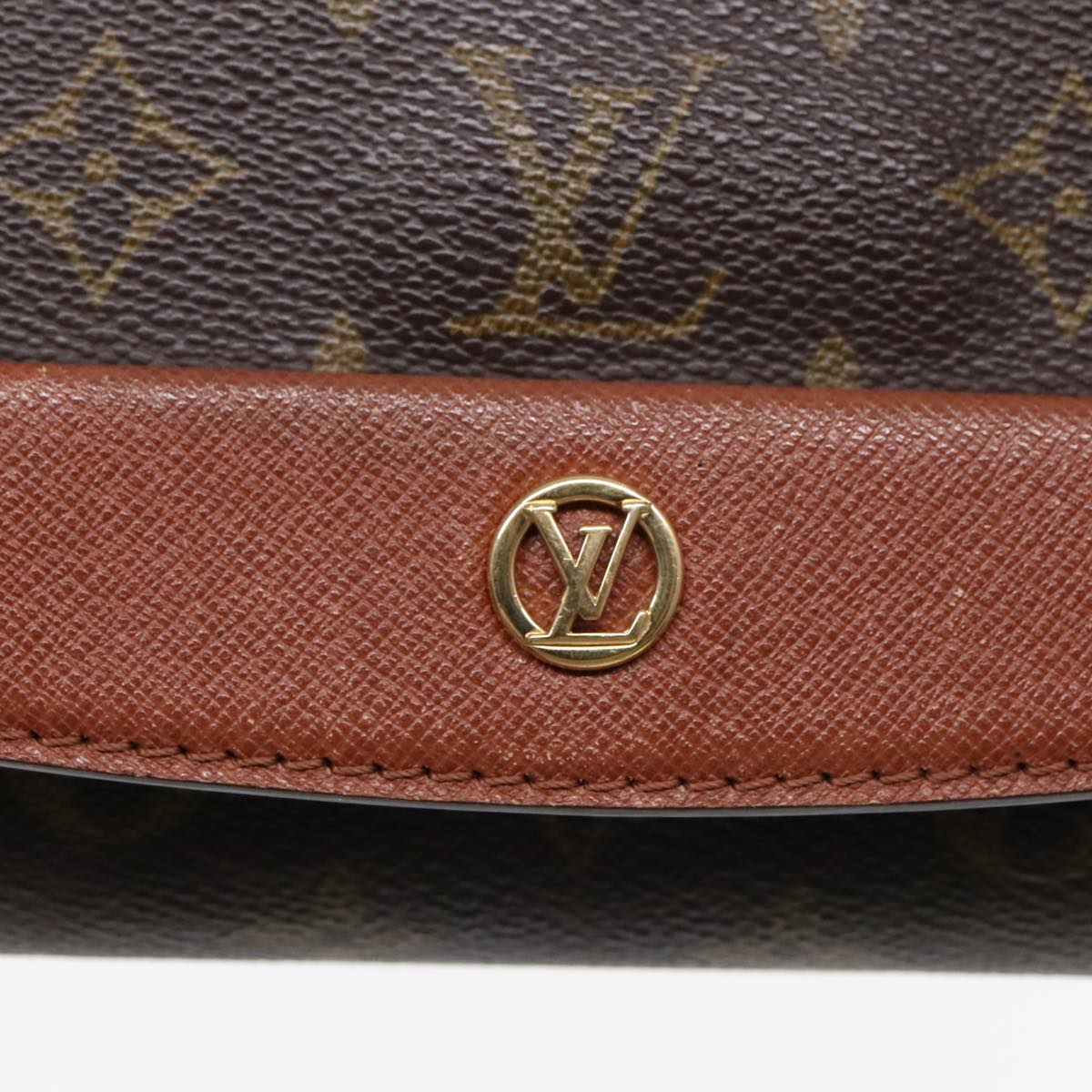 LOUIS VUITTON Monogram Bordeaux 27 Shoulder Bag M51797 LV Auth ar12696