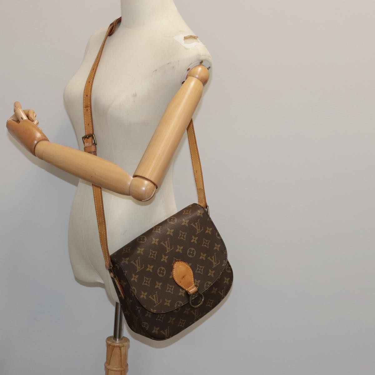 LOUIS VUITTON Monogram Saint Cloud GM Shoulder Bag M51242 LV Auth ar12698