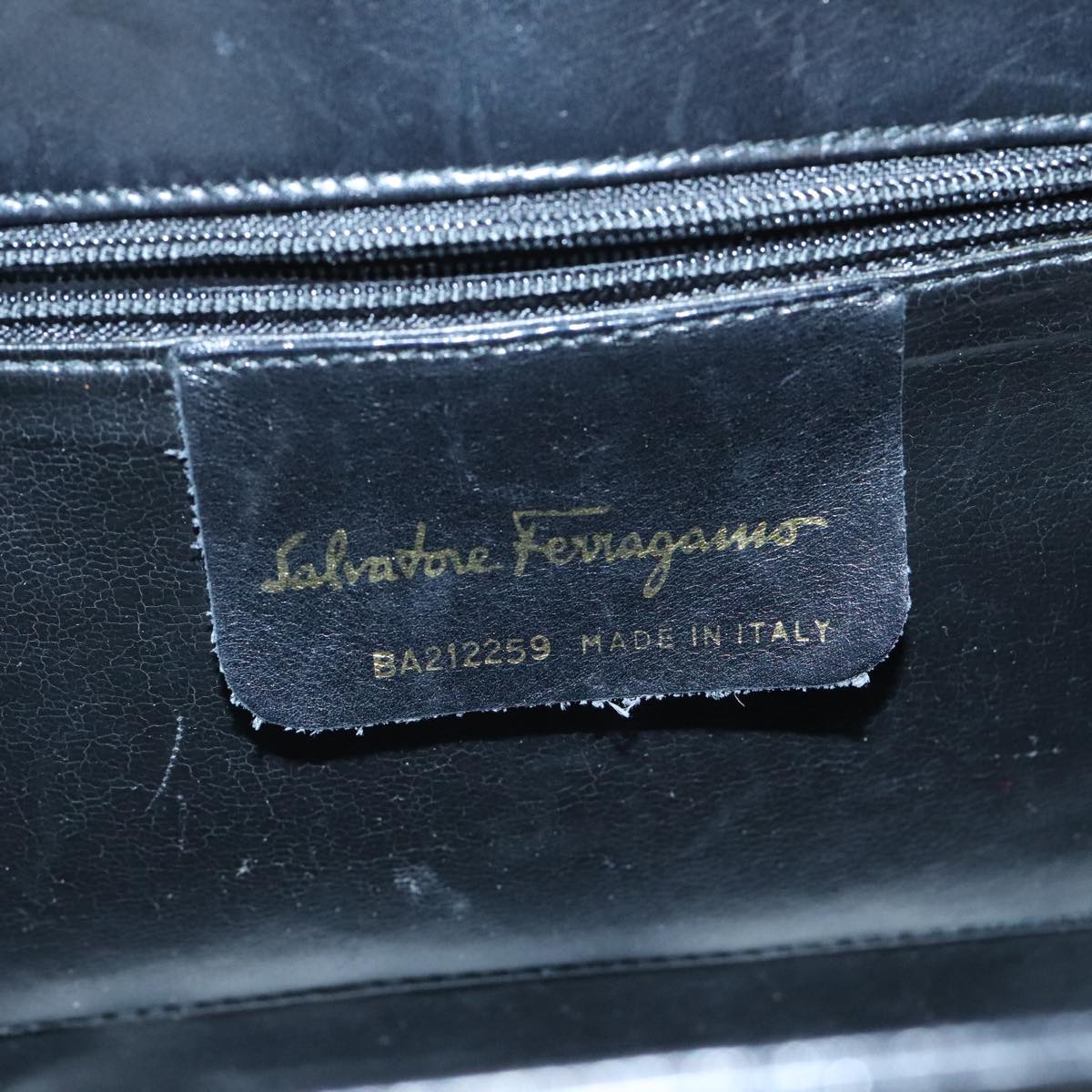 Salvatore Ferragamo Shoulder Bag Leather Black Auth ar12762