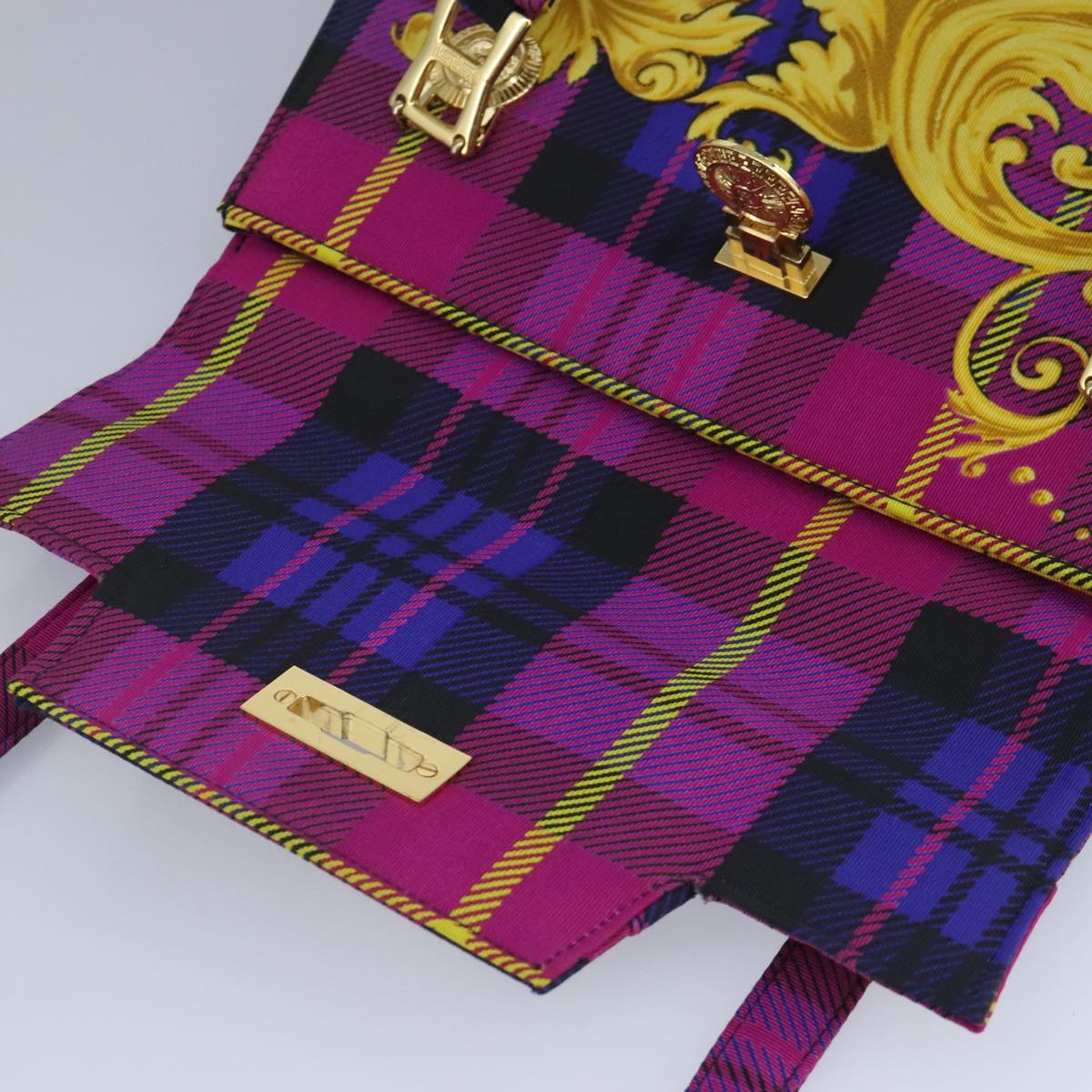 Gianni Versace Shoulder Bag Canvas Purple Yellow Auth ar12775