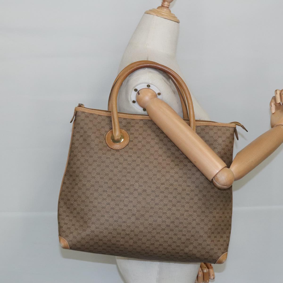 GUCCI Micro GG Supreme Tote Bag Brown Gold Auth ar12793