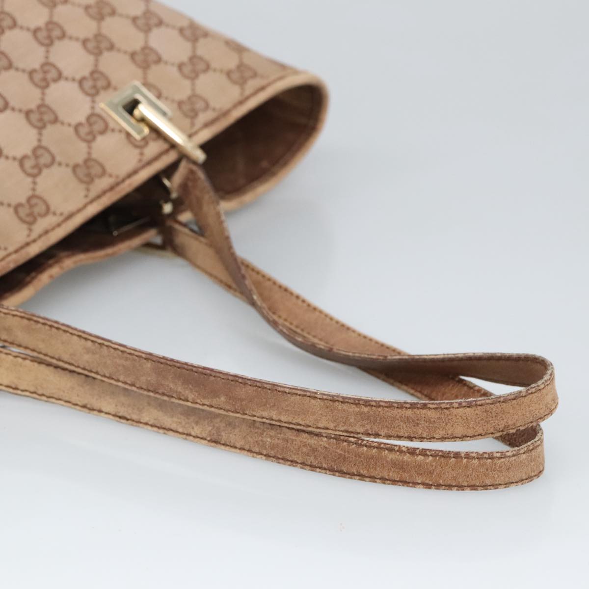 GUCCI GG Canvas Tote Bag Beige Gold 002 1098 Auth ar12816