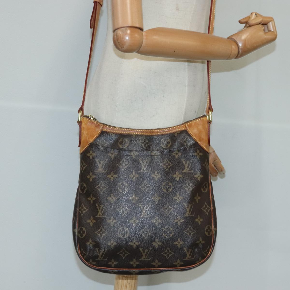 LOUIS VUITTON Monogram Odeon PM Shoulder Bag M56390 LV Auth ar12848