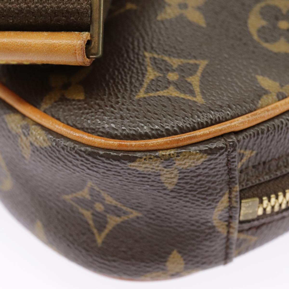 LOUIS VUITTON Monogram Pochette Gange Shoulder Bag M51870 LV Auth ar12899