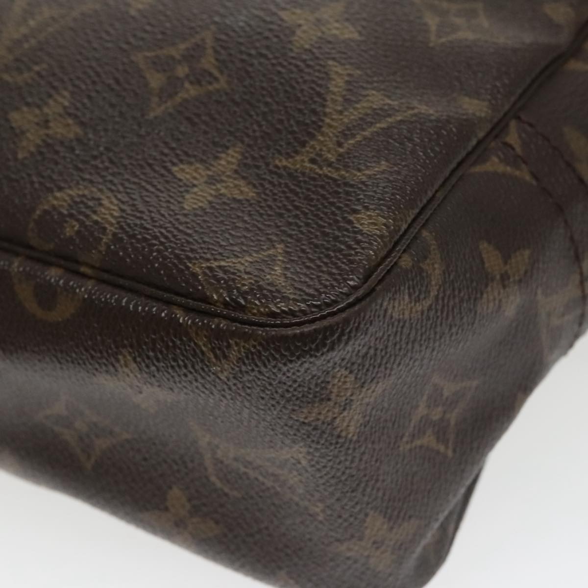 LOUIS VUITTON Monogram Trousse Toilette 28 Clutch Bag M47522 LV Auth ar12932