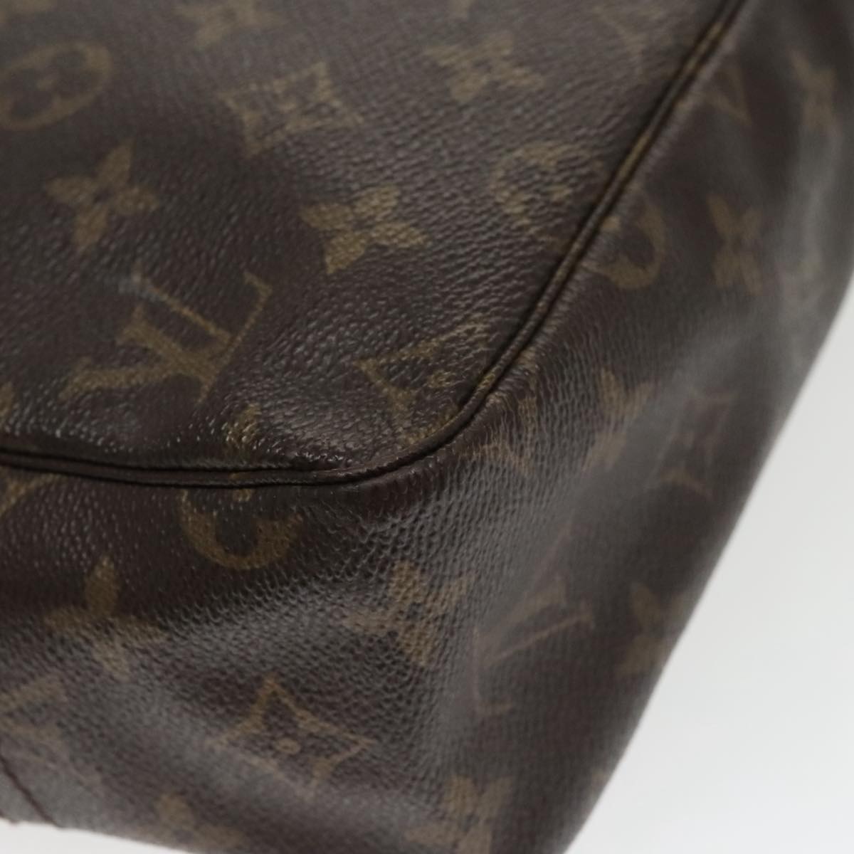 LOUIS VUITTON Monogram Trousse Toilette 28 Clutch Bag M47522 LV Auth ar12932