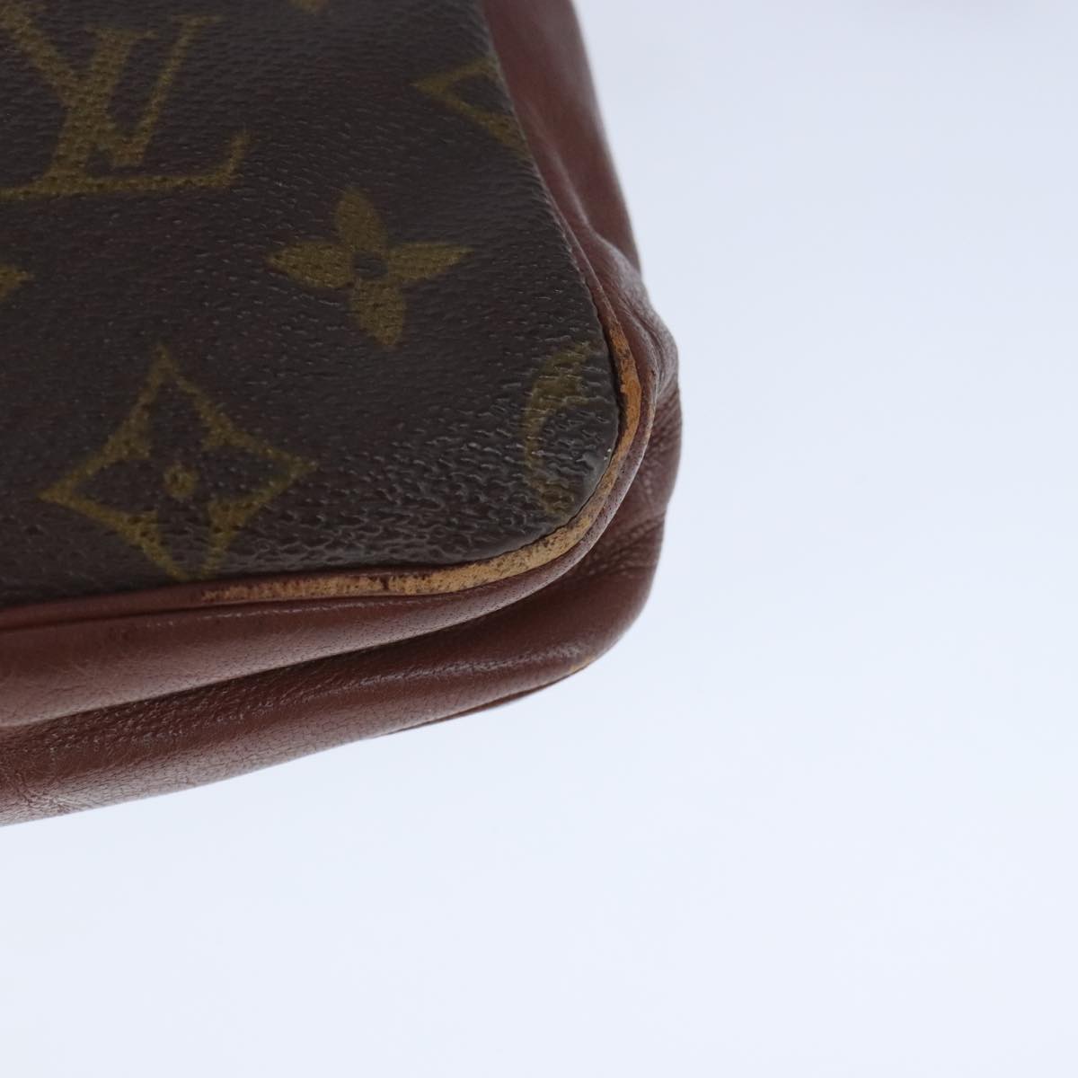 LOUIS VUITTON Monogram Pochette Sports Clutch Bag No.183 LV Auth ar12942